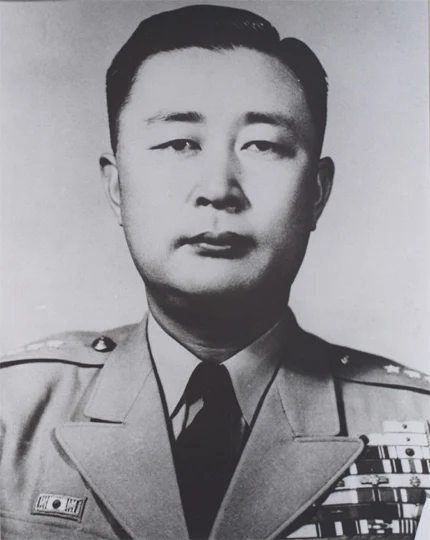 백선엽