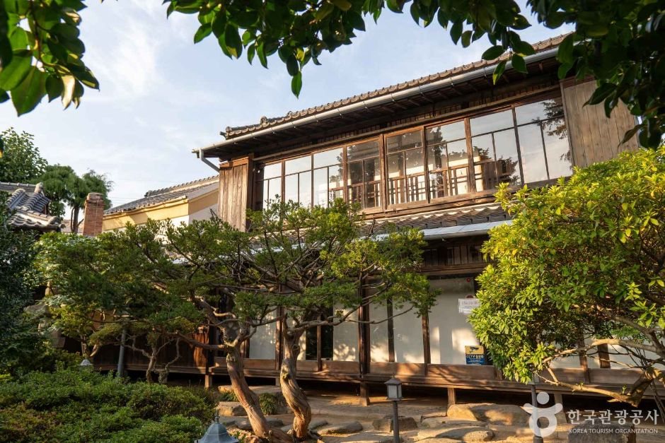 군산 신흥동 일본식 가옥